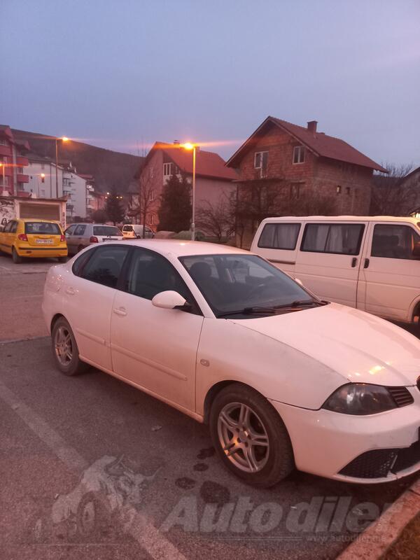 Seat - Cordoba - 1.9 tdi 74kw