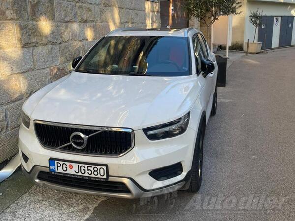 Volvo - XC 40 - 2.0