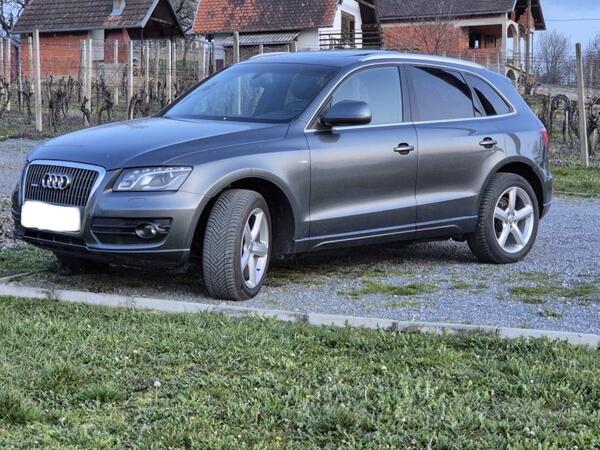 Audi - Q5