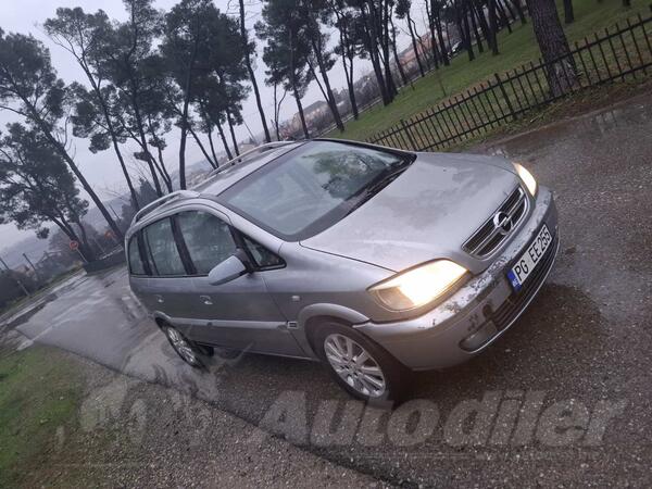 Opel - Zafira - 2000