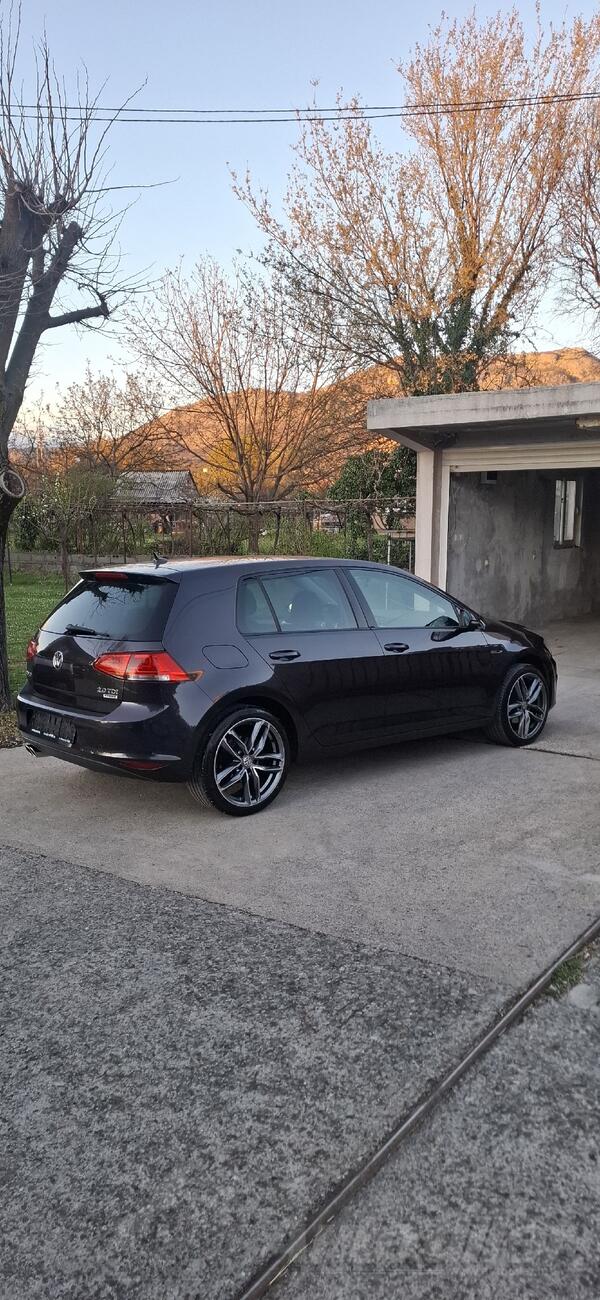 Volkswagen - Golf 7 - 2.0 TDI