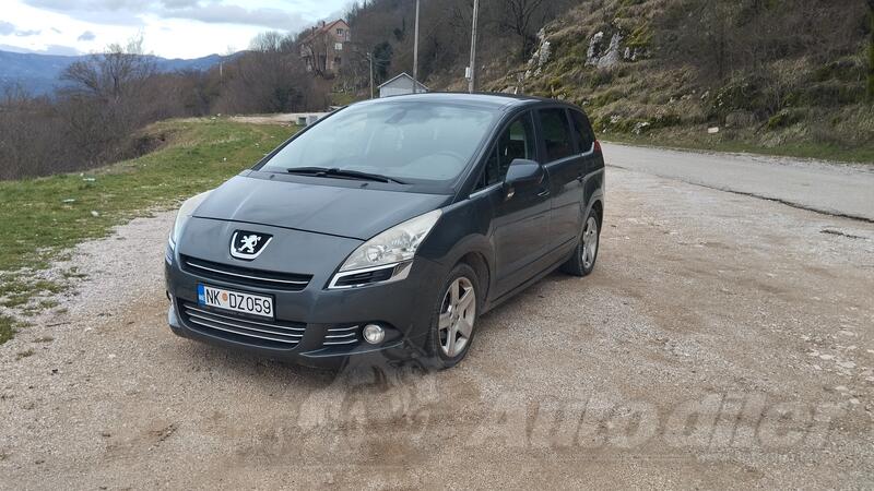 Peugeot - 5008 - 1.6 HDI