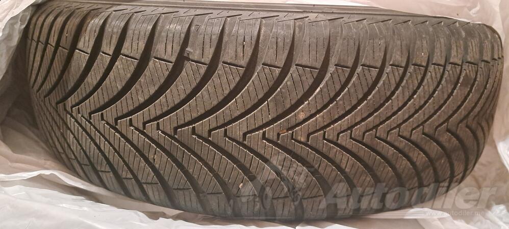 Kumho - 215/65r16 - Univerzalna guma