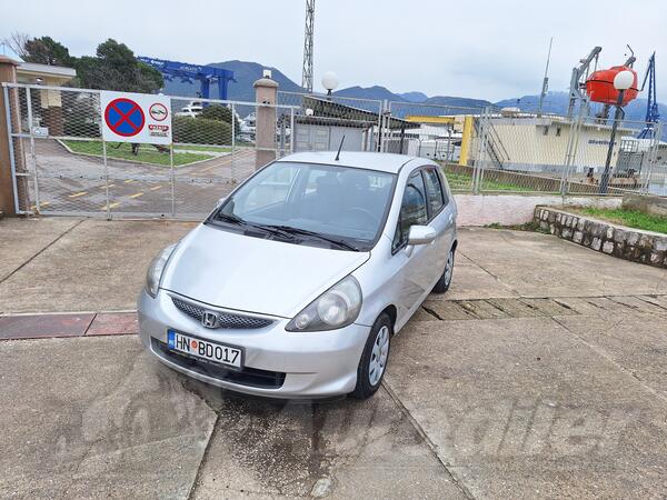 Honda - Jazz - 1.4i