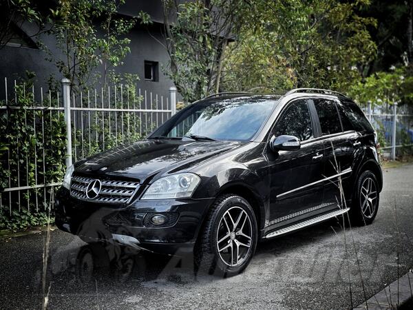 Mercedes Benz - ML 420 - 420CDI 4MATIC