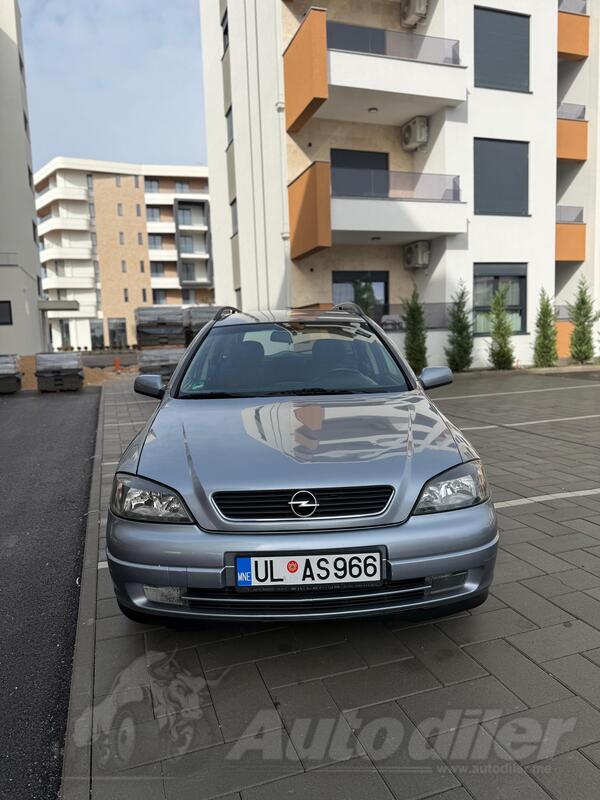 Opel - Astra - 2.0