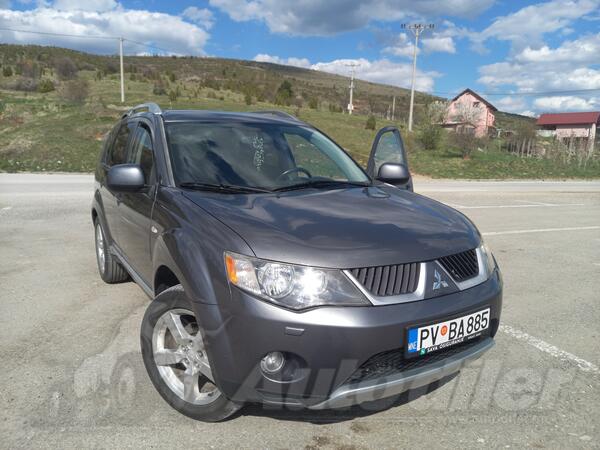 Mitsubishi - Outlander - 2.0 DI-D