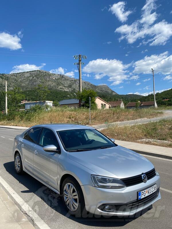 Volkswagen - Jetta - 1.6 77kw BlueMotion