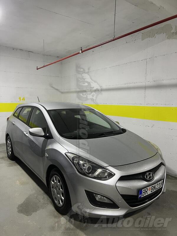 Hyundai - i30 - 1.6 CRDi