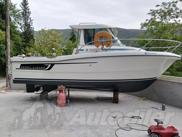 Jeanneau - Merry fisher 635