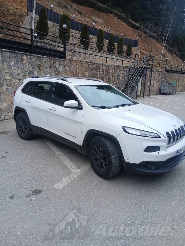 Jeep - Cherokee - 2.2
