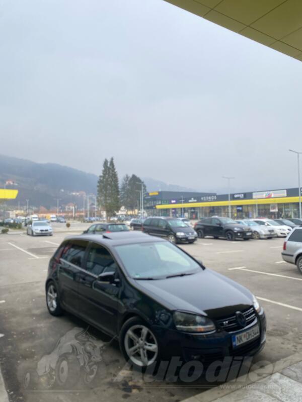 Volkswagen - Golf 5 - 2.0 tdi