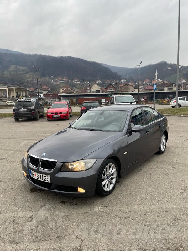 BMW - 320 - 2.0 D