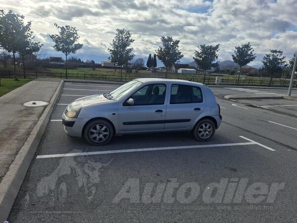 Renault - Clio - 1.5 DCI
