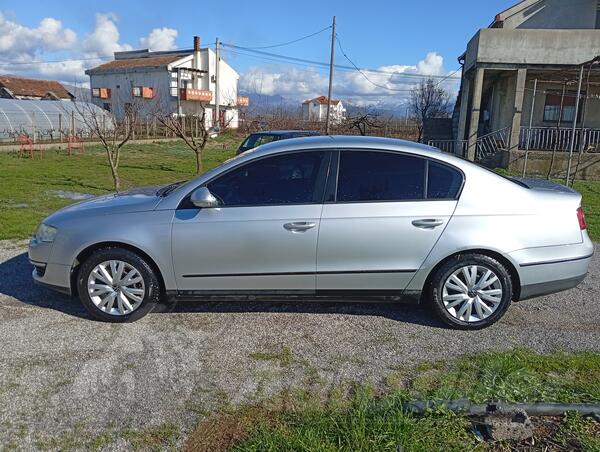 Volkswagen - Passat - 1.9