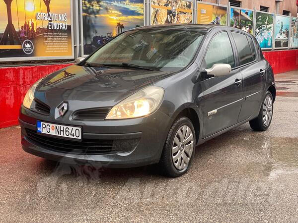 Renault - Clio - 1.5 DCI