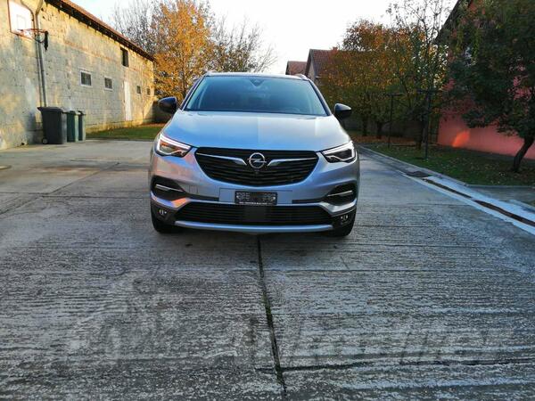 Opel - Grandland X - 1.2 TURBO