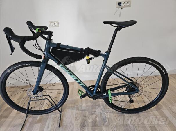 Giant - Giant Revolt