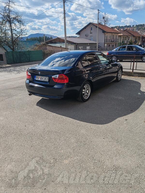 BMW - 318 - 2.0