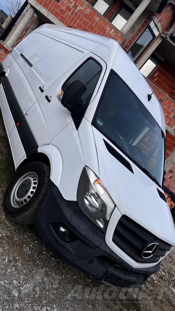 Mercedes Benz - 316 cdi