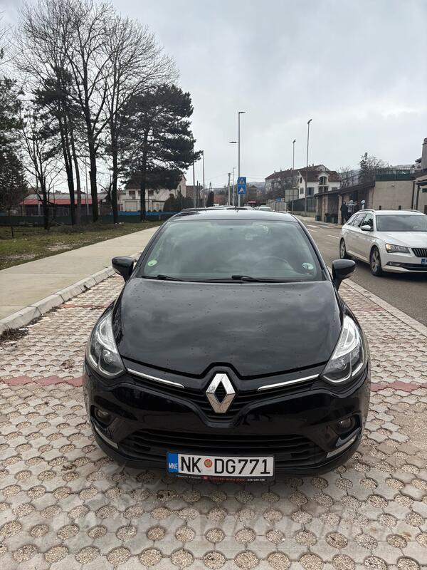 Renault - Clio - 1.5 DCI
