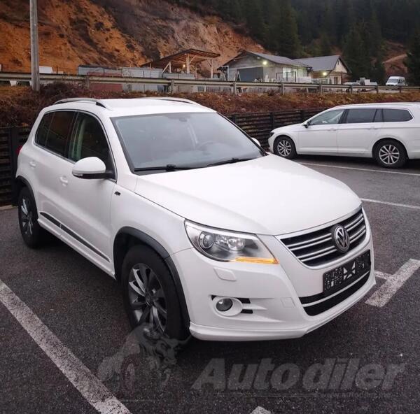 Volkswagen - Tiguan - R line
