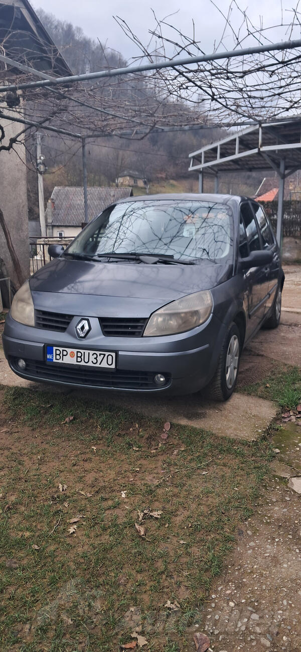 Renault - Scenic - 1.5 DCI 74 kw