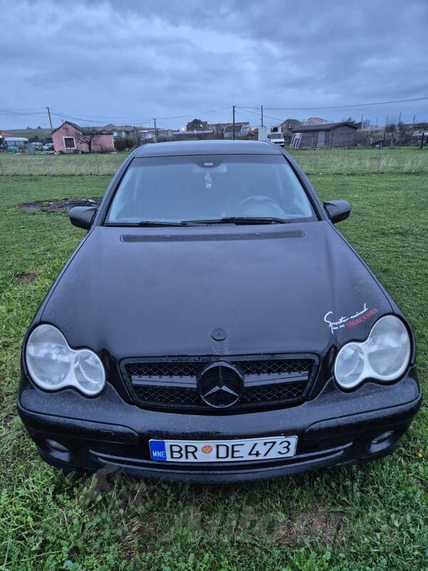 Mercedes Benz - C 200