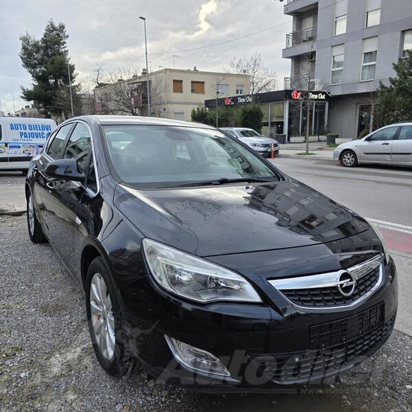 Opel - Astra - 1.7 cdti