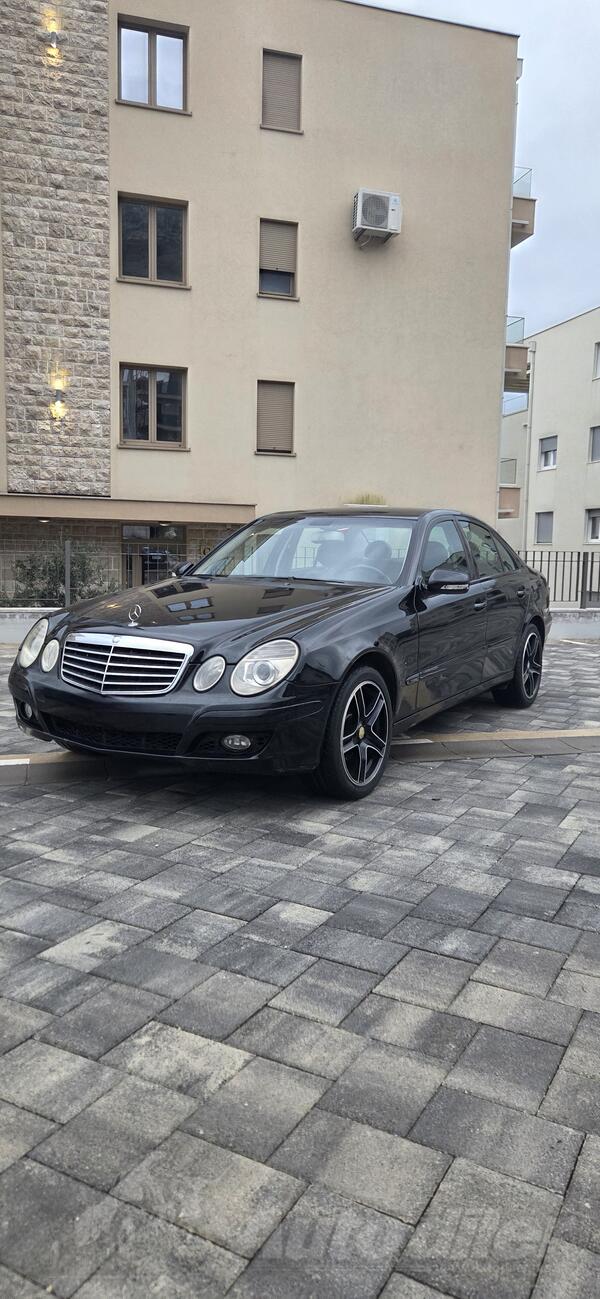 Mercedes Benz - E 220 - 2.2cdi