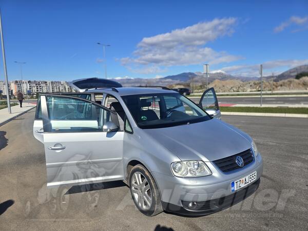 Volkswagen - Touran - 2.TDI