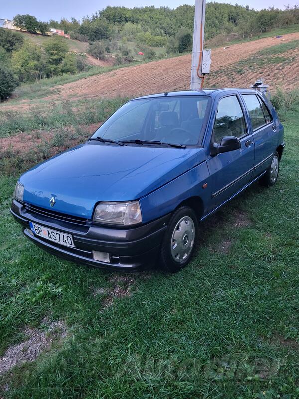 Renault - Clio - 1.4