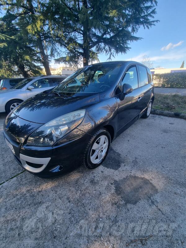 Renault - Scenic - 1.5 DCI