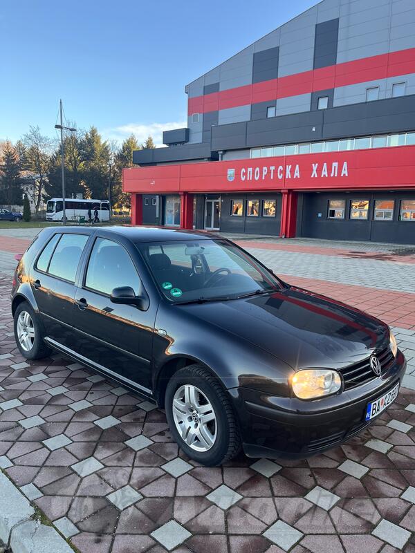 Volkswagen - Golf 4 - 1.9