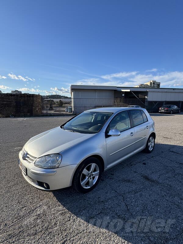 Volkswagen - Golf 5 - 2.0 TDI