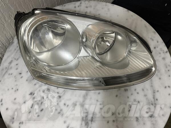 Right headlight for Volkswagen - Golf 5    - 2007