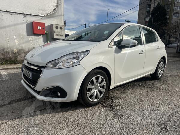 Peugeot - 208 - 1.2 Puretech