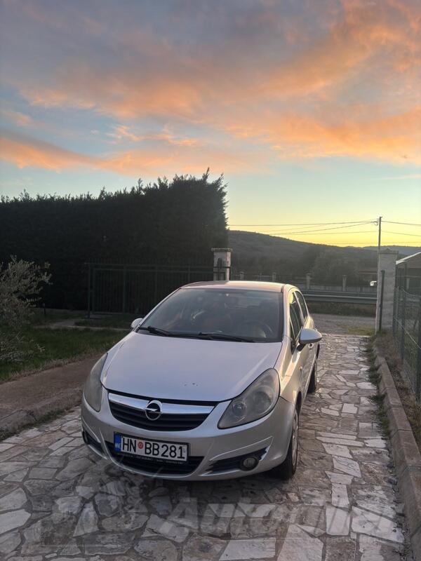 Opel - Corsa - 1.2
