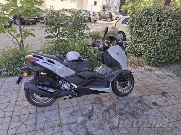 Yamaha - X Max Tech 300