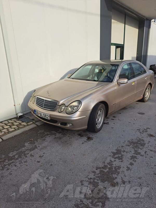 Mercedes Benz - E 200 - 2.0 TDI