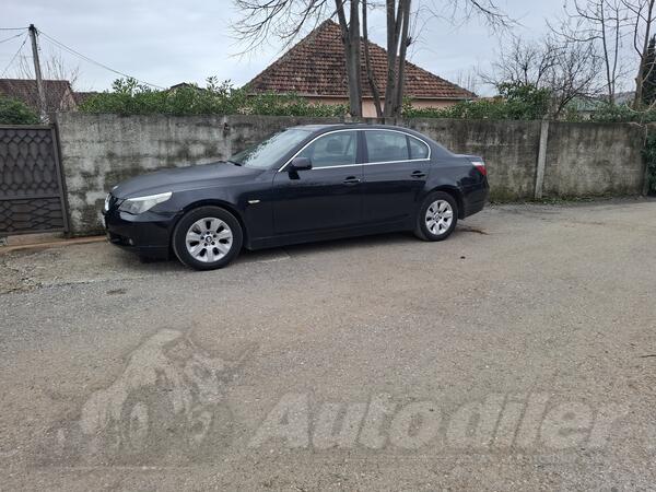 BMW - 525 - 525