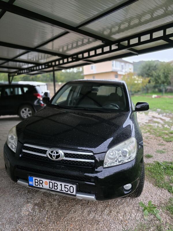 Toyota - RAV 4 - 2.2 D4D