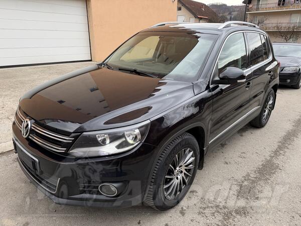 Volkswagen - Tiguan - 2.0TDi