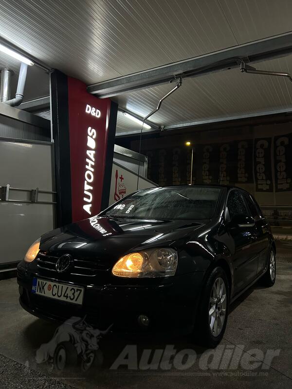 Volkswagen - Golf 5 - 1.9