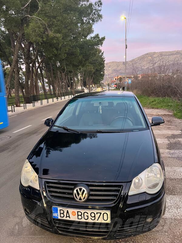 Volkswagen - Polo