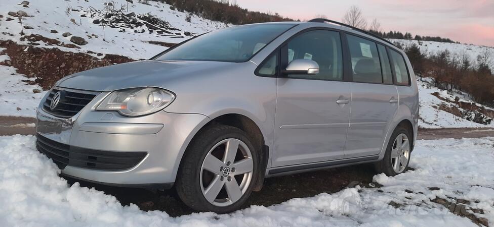Volkswagen - Touran - 1.9 TDI