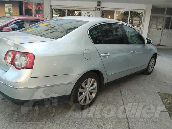 Volkswagen - Passat - 1.9