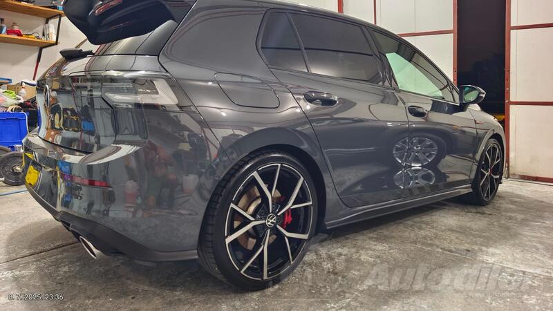 Volkswagen - Golf 8 - Golf 8 GTI DSG Sportclub 300