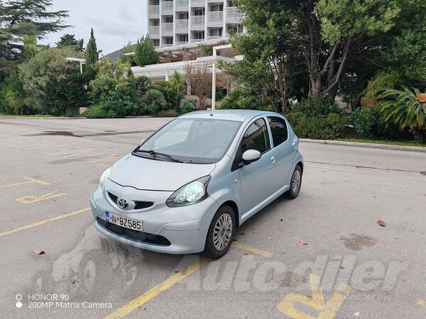 Toyota - Aygo - 1.0 i