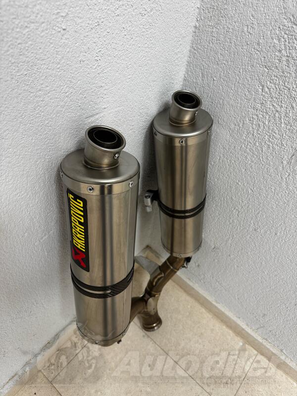 Auspuh sistem za motor - Moto oprema